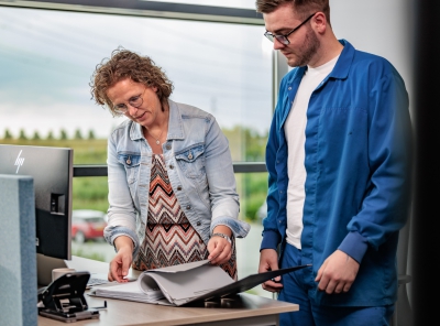 HR Medewerker aan het werk bij TOP The Onion Group locatie Kapelle